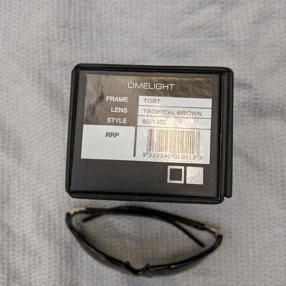 Otis Limelight Sunnies - Picture 6 of 6